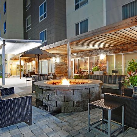 Towneplace Suites By Marriott Jacksonville East Exteriör bild
