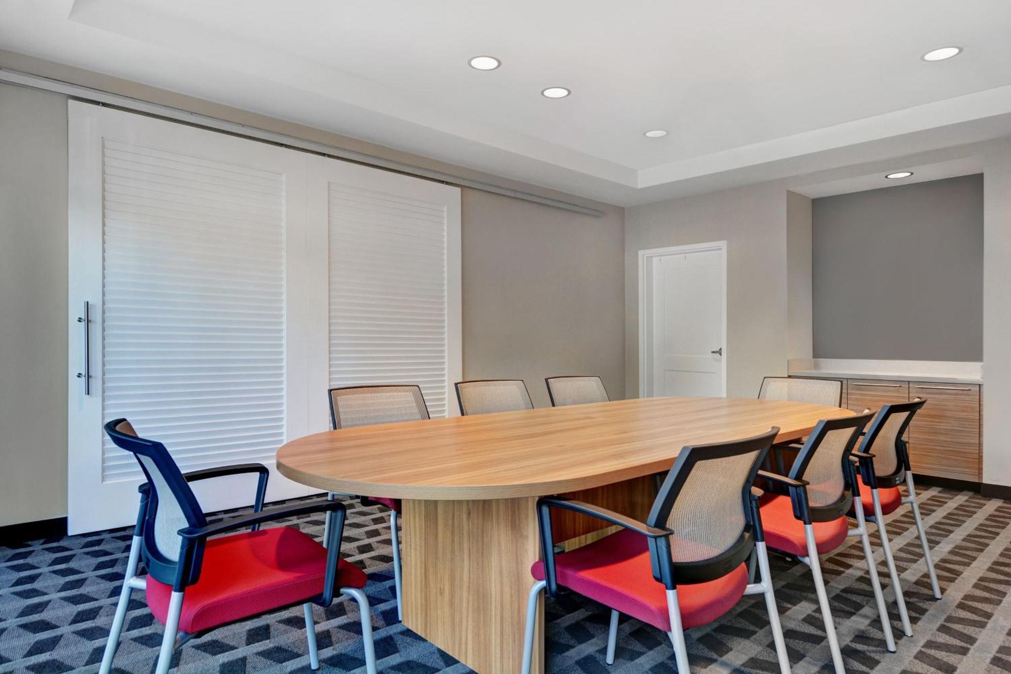 Towneplace Suites By Marriott Jacksonville East Exteriör bild